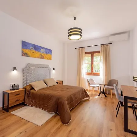 Hotel Pedrizas 2*